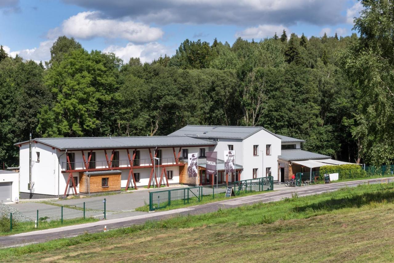 Pivovar A Penzion Agent Olesnice v Orlickych horach Exteriér fotografie